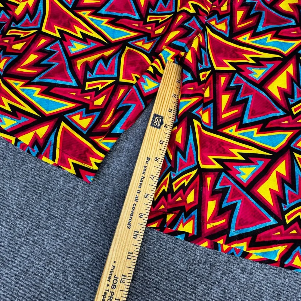 Hreski Golf Shorts Mens Size 42 Colorful Geometric All Over Print Performance